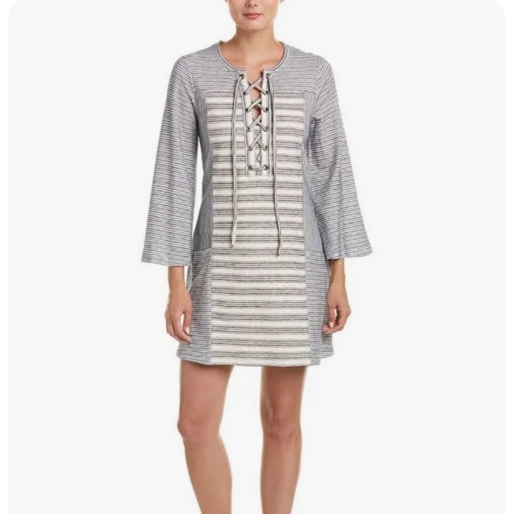 BCBG Max Azria embroidered shift dress in cream and navy stripe with pockets!